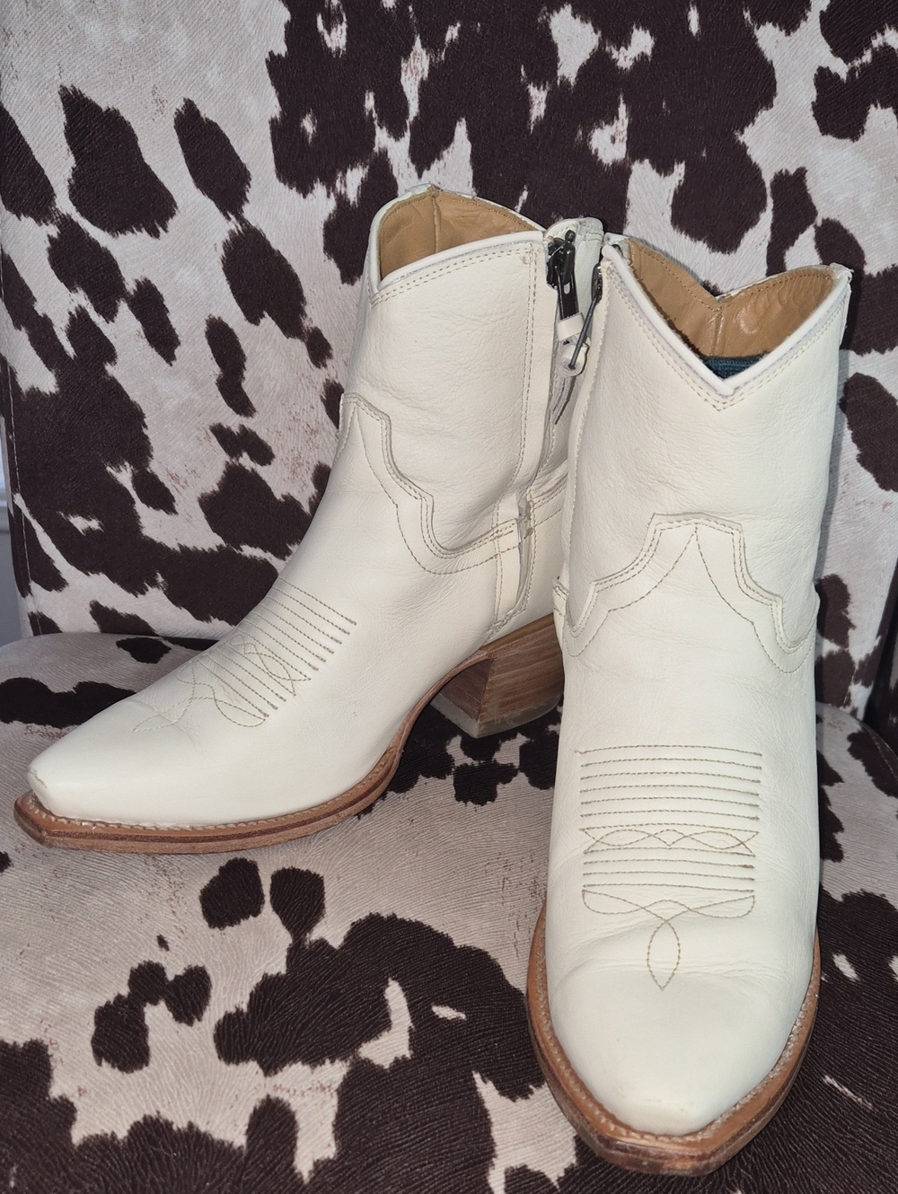 Tecovas Off White Western Bootie